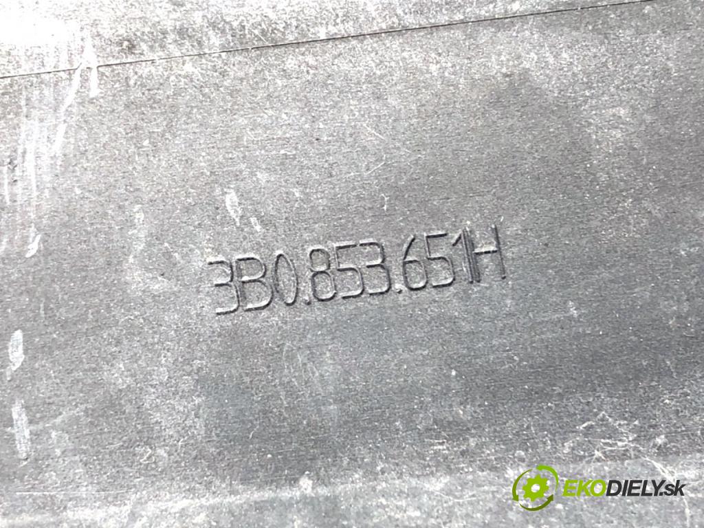 VW PASSAT B5 FL sedan 2001 110 kW 1.8 T 20V 1781 mřížka maska  (Mřížky (masky) chladičů)