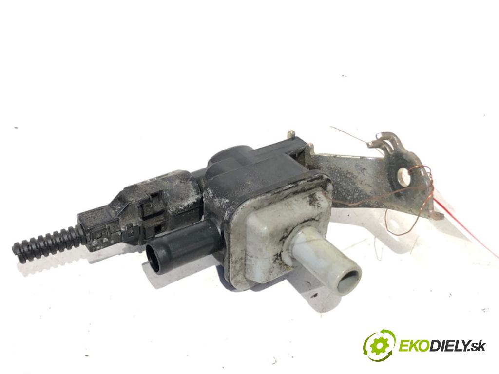 TOYOTA CAMRY sedan 2022 131 kW 2.5 Hybrid (AXVH71_) 2487 Ventil tlaku 90910-12279 (Ventil)