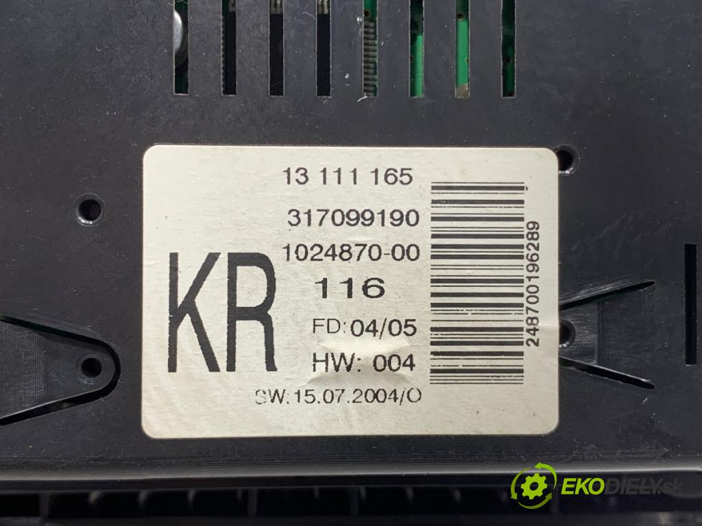 OPEL ASTRA H liftback 2005 77 kW 1.6 (L48) 1598 Dislpej 13111165 (Prístrojová doska)