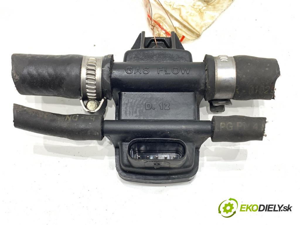 OPEL ASTRA H liftback 2005 77 kW 1.6 (L48) 1598 snímač tlaku LPG 67R-010216