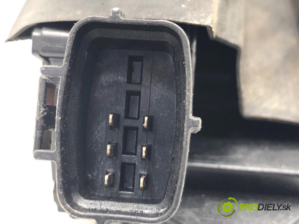 FIAT CROMA Kombi 2007 103 kW 1.8 16V 1796 zámok dveře levý přední část 51758531