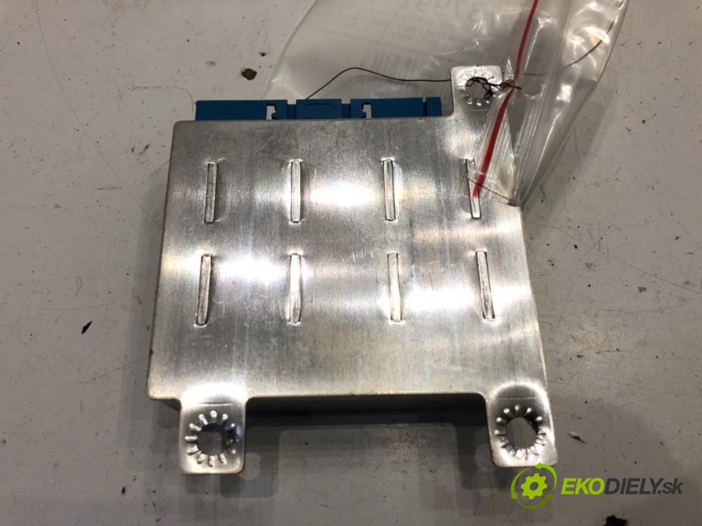 FIAT CROMA Kombi 2007 103 kW 1.8 16V 1796 senzor airbag 51802145 (Snímač)