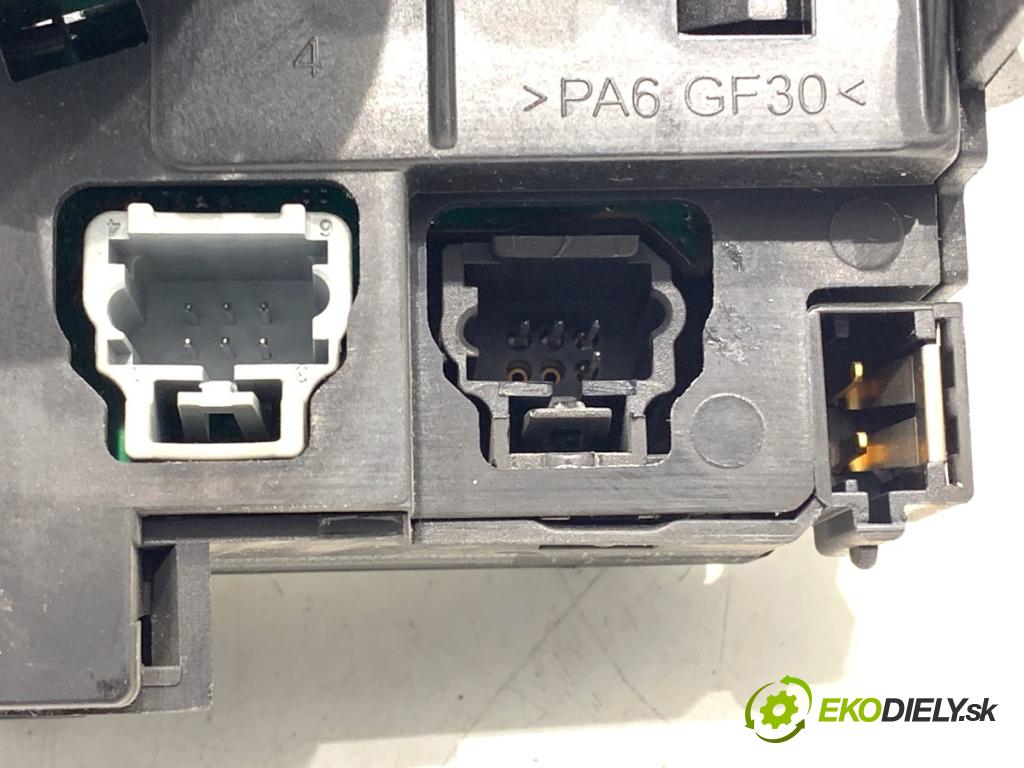 CITROEN BERLINGO II nadwozie wielkoprzestrzenne (MPV) 2013 68 kW 1.6 HDi 90 1560 Prepínač kombinovaný 98062255XT (Prepínacie páčky pod volantom)