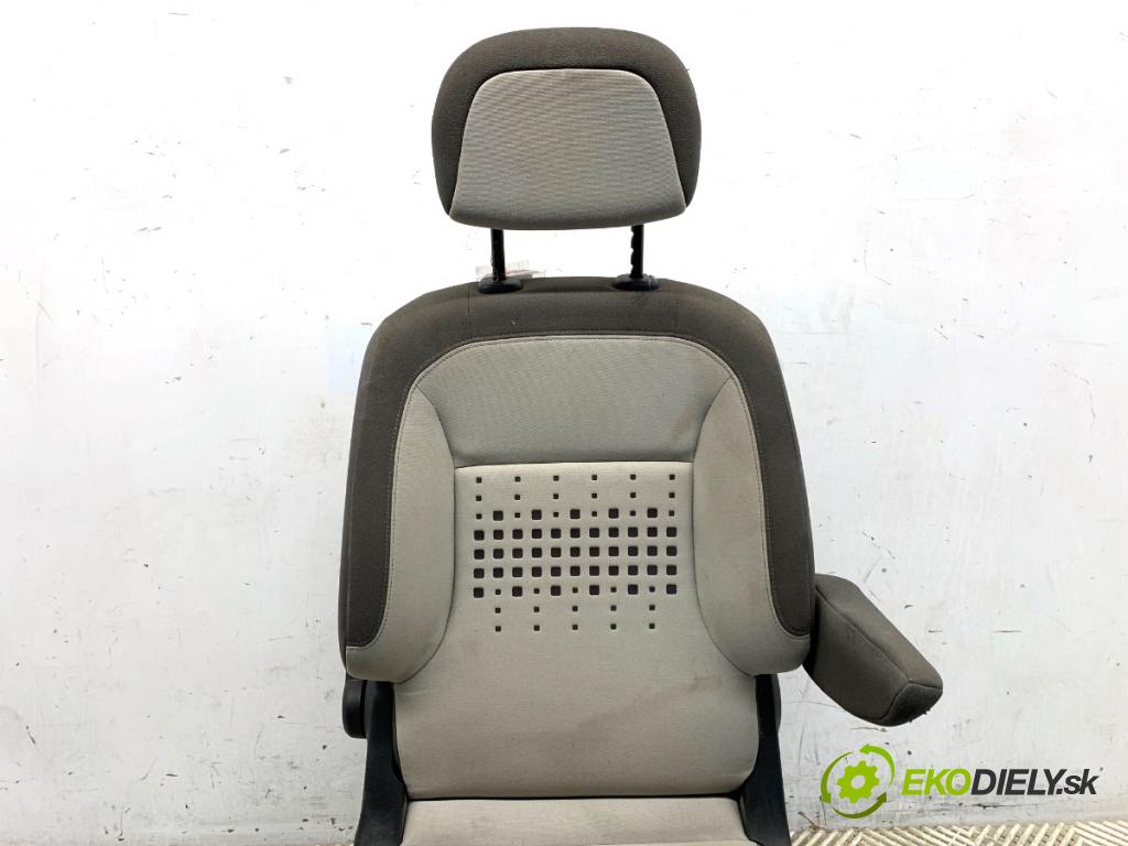 CITROEN BERLINGO II nadwozie wielkoprzestrzenne (MPV) 2013 68 kW 1.6 HDi 90 1560 Sedadlo pravy predný