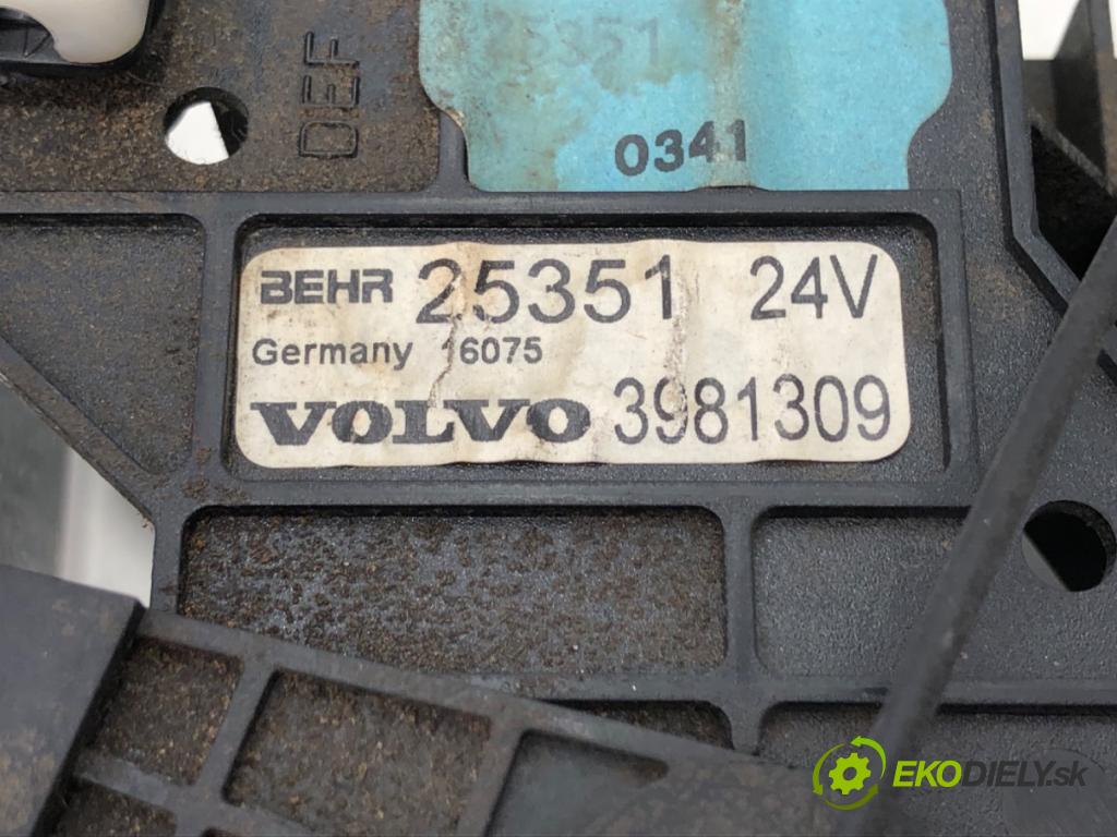VOLVO FH12 Platforma / podwozie 1997 279 kW FH 12/380 279 kW [379 KM] olej napędowy 1993 - 2005 12132 Panel ovládania kúrenia 3981309 (Prepínacie páčky pod volantom)