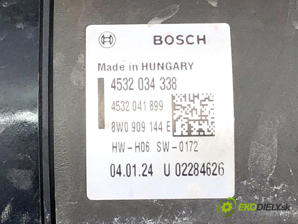 AUDI A4 B9 Kombi 2024 110 kW 35 TFSI Mild Hybrid 1984 riadenie 8W1423055BA (Riadenie)
