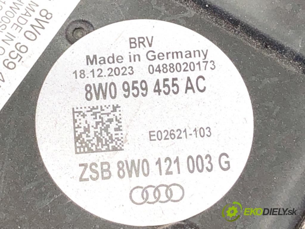 AUDI A4 B9 Kombi 2024 110 kW 35 TFSI Mild Hybrid 1984 Ventilátor chladiča 8W0959455AC (Ventilátor)