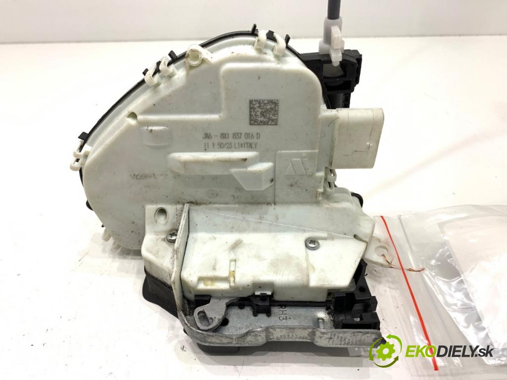 AUDI A4 B9 Kombi 2024 110 kW 35 TFSI Mild Hybrid 1984 zámok dveře pravý přední část 8X1837016D