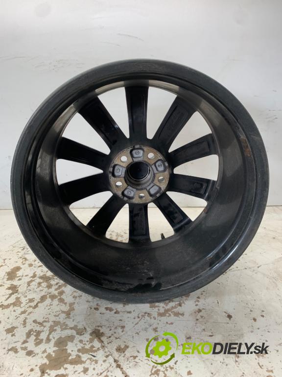 AUDI A4 B9 Kombi 2024 110 kW 35 TFSI Mild Hybrid 1984 disk 18 5X112 8J CENTR: 66,6 ET 40 8W0601025FJ