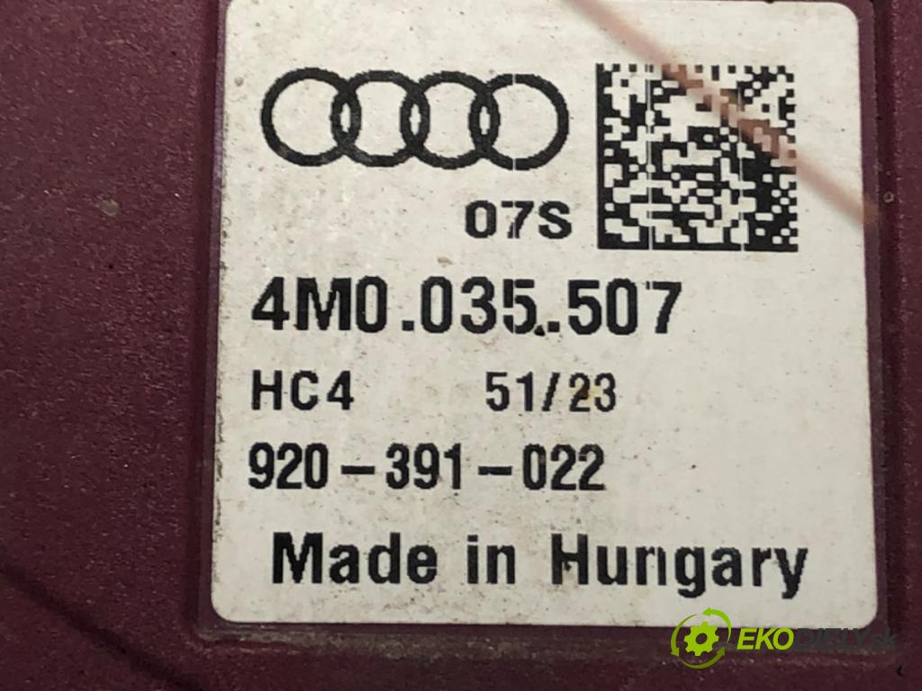 AUDI A4 B9 Kombi 2024 110 kW 35 TFSI Mild Hybrid 1984 Zosilňovač Antenní: 4M0035507 (Zosilňovač)
