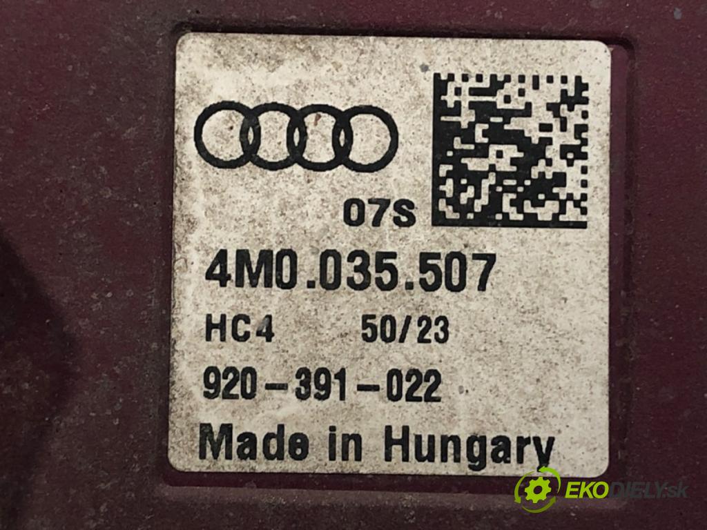 AUDI A4 B9 Kombi 2024 110 kW 35 TFSI Mild Hybrid 1984 Zosilňovač Antenní: 4M0035507 (Zosilňovač)