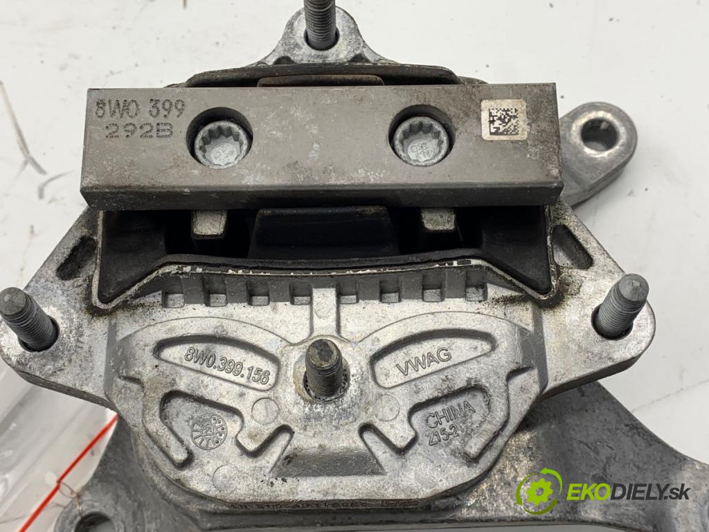 AUDI A4 B9 Kombi 2024 110 kW 35 TFSI Mild Hybrid 1984 Držiak prevodovky 8W0399118