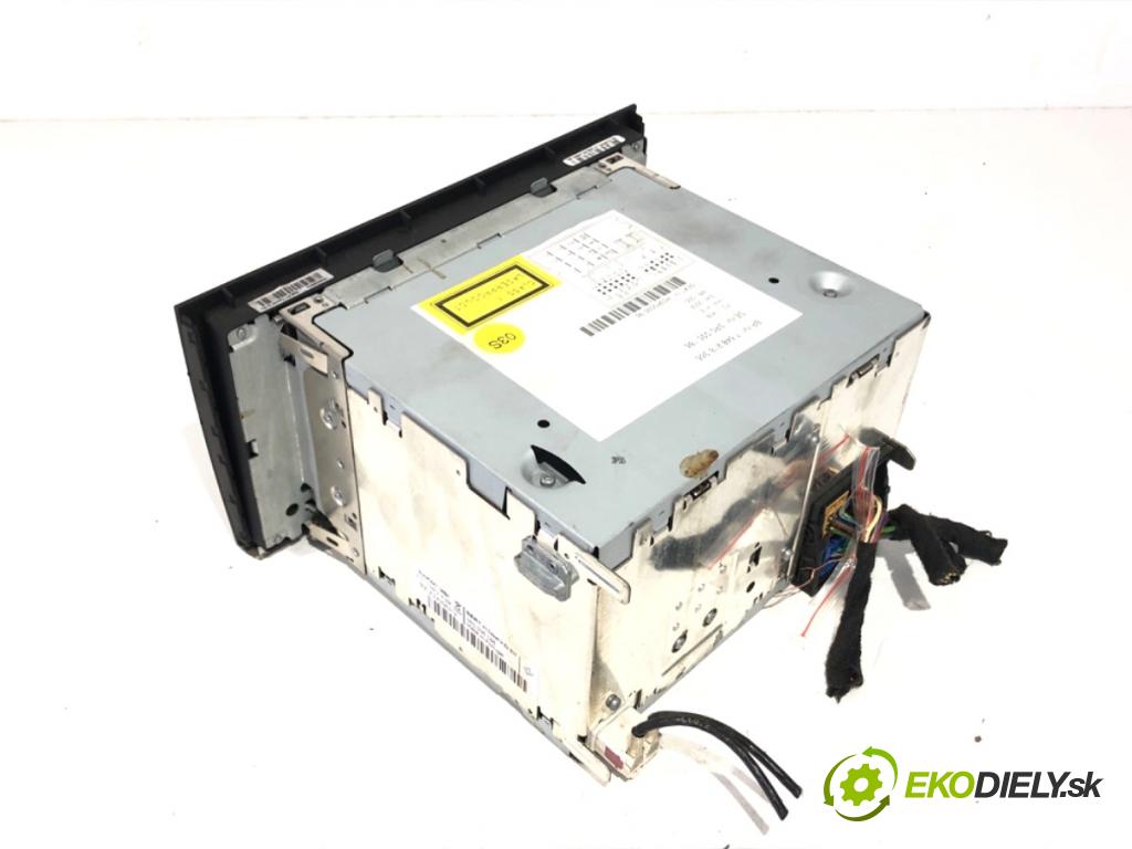 SEAT EXEO sedan 2009 105 kW 2.0 TDI 1968 RADIO 3R0035186 (Audio zariadenie)