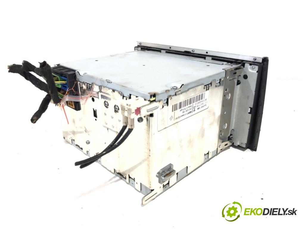 SEAT EXEO sedan 2009 105 kW 2.0 TDI 1968 RADIO 3R0035186 (Audio zariadenie)