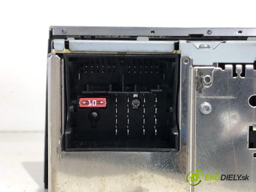 SEAT EXEO sedan 2009 105 kW 2.0 TDI 1968 RADIO 3R0035186 (Audio zariadenie)