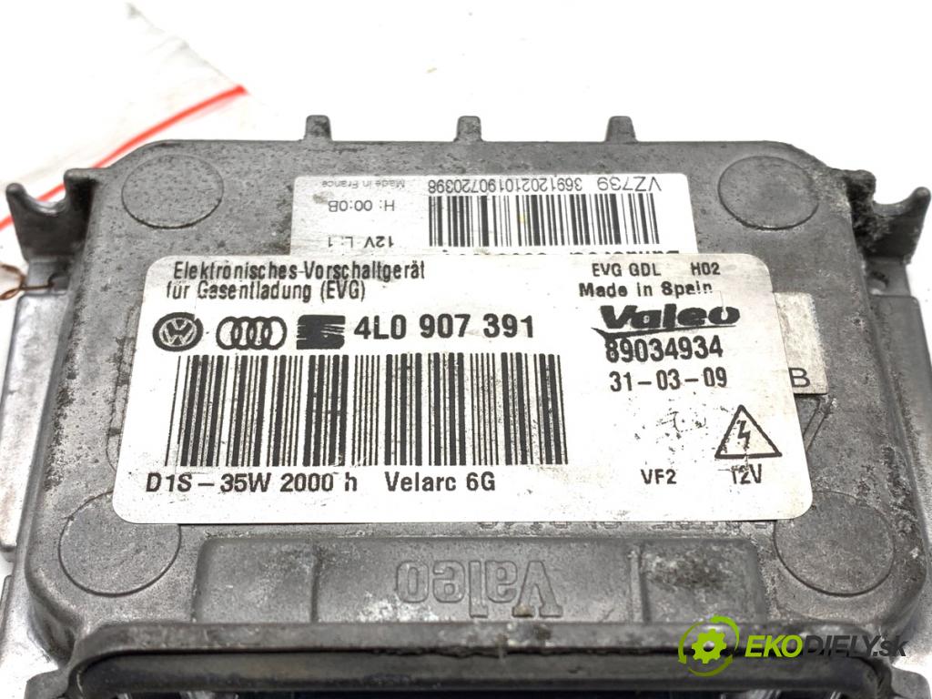 SEAT EXEO sedan 2009 105 kW 2.0 TDI 1968 Menič XENON 4L0907391 (Riadiaca jednotka xenónu)