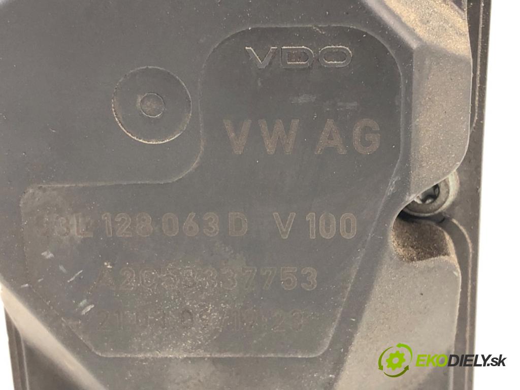 SEAT EXEO sedan 2009 105 kW 2.0 TDI 1968 Škrtiaca klapka 03L128063D (Škrtiaca klapka)