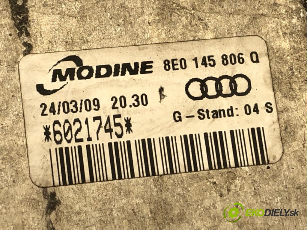 SEAT EXEO sedan 2009 105 kW 2.0 TDI 1968 intercooler pravý 8E0145806Q (Chladiče nasávaného vzduchu (intercoolery))