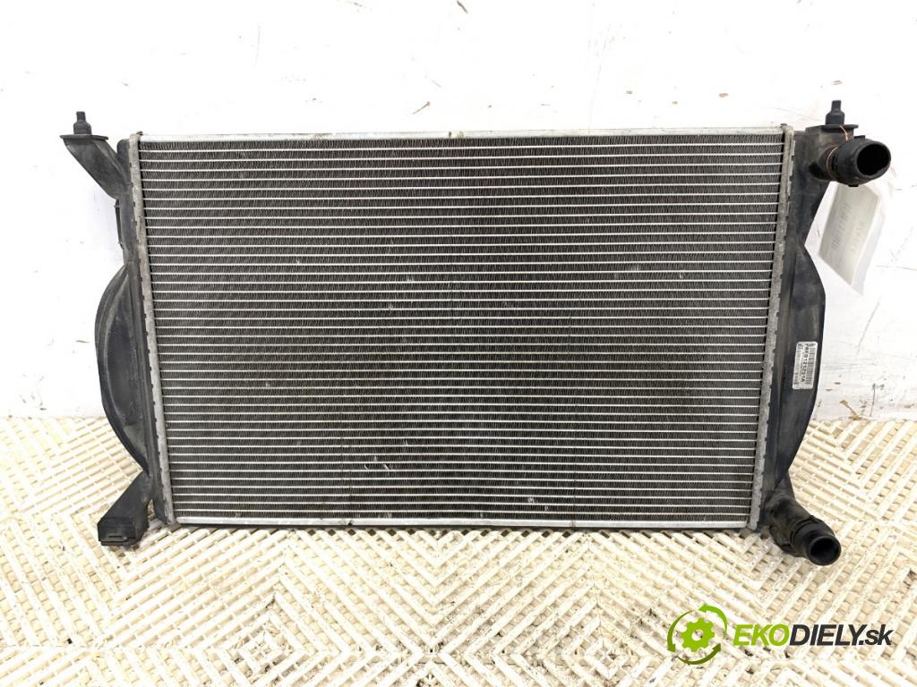 SEAT EXEO sedan 2009 105 kW 2.0 TDI 1968 chladič vody 8E0121251A (Chladiče vody)