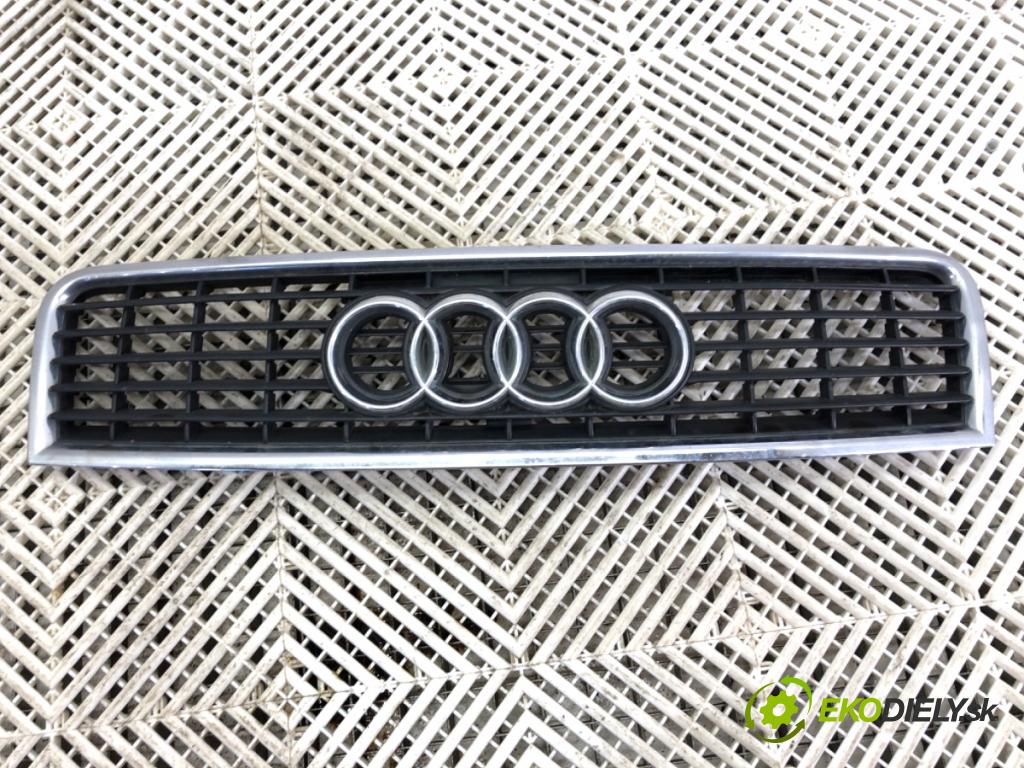 AUDI A4 B6 sedan 2003 96 kW 2.0 1984 mřížka maska 8E0853651F (Mřížky (masky) chladičů)