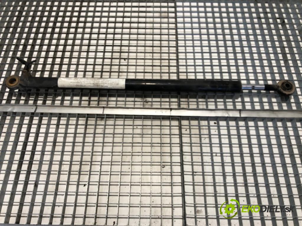 MAN TGX I Pojazd komunalny 2016 324 kW 18.440 324 kW [441 KM] olej napędowy 2012 - 2022 12419 Teleskop sťahovania kabína 1023357