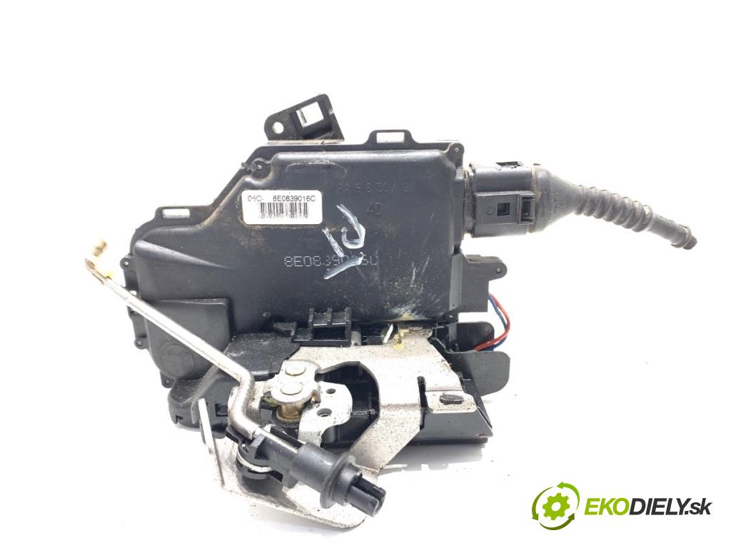 AUDI A4 B6 Kombi 2002 96 kW 2.0 1984 zámok dveře pravý zadní část 8E0839016C