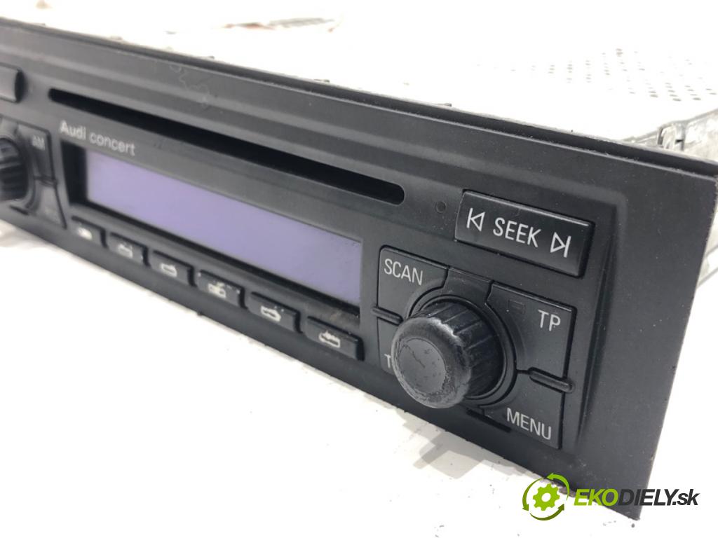 AUDI A4 B6 Kombi 2002 96 kW 2.0 1984 RADIO 8E0035186 (Audio zariadenie)