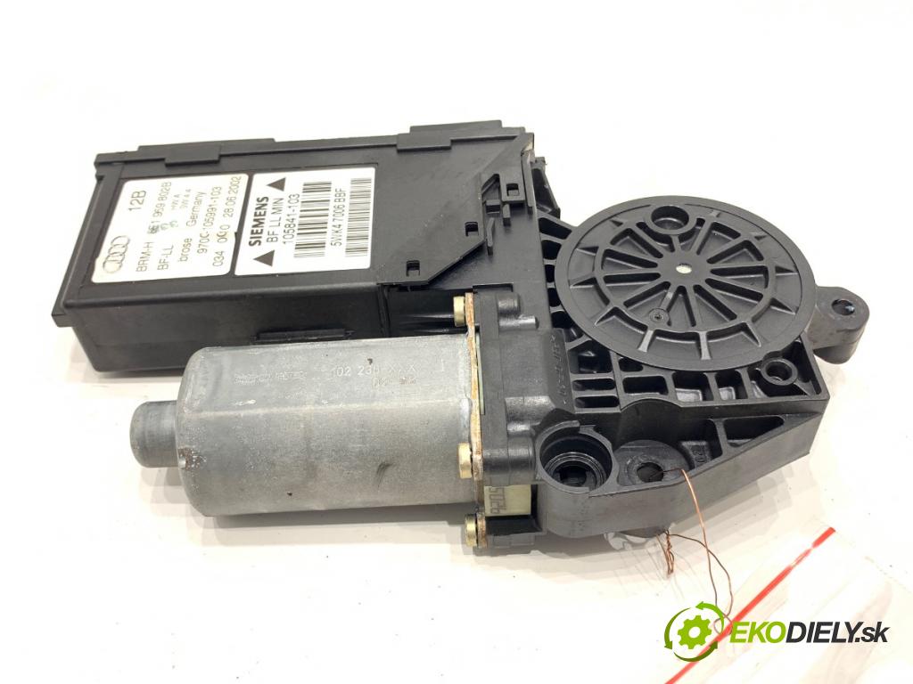 AUDI A4 B6 Kombi 2002 96 kW 2.0 1984 motor sťahovaní okna pravý přední část 0130821764 8E1959802B