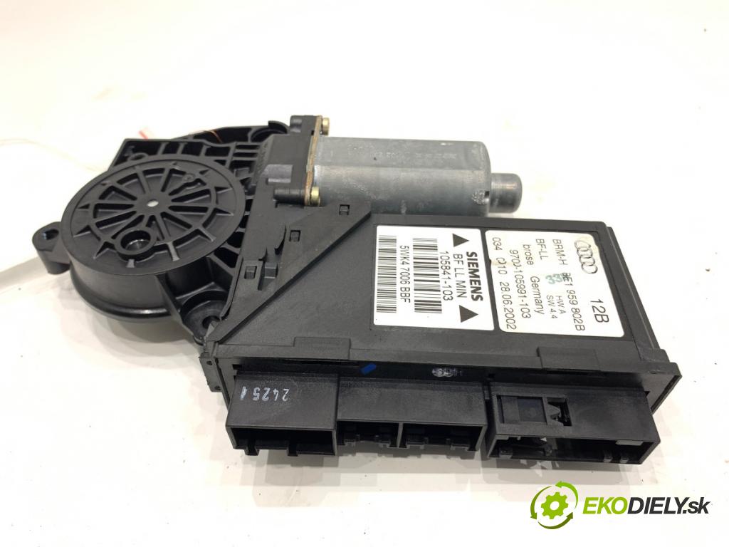 AUDI A4 B6 Kombi 2002 96 kW 2.0 1984 motor sťahovaní okna pravý přední část 0130821764 8E1959802B