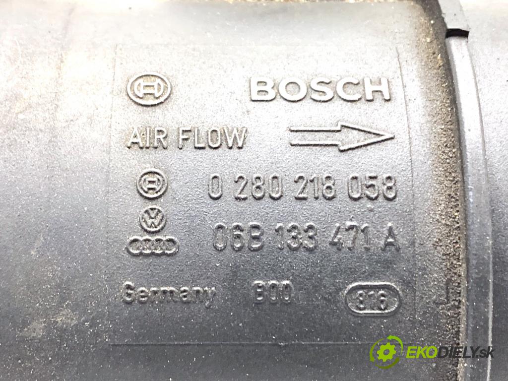 AUDI A4 B6 Kombi 2002 96 kW 2.0 1984 Váha vzduchu 06B133471A (Váha vzduchu)