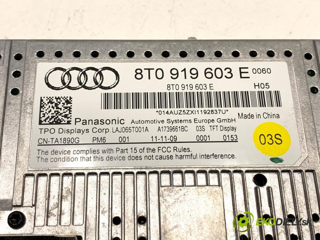 AUDI A4 B8 sedan 2008 118 kW 1.8 TFSI 1798 Dislpej 8T0919603E (Prístrojová doska)