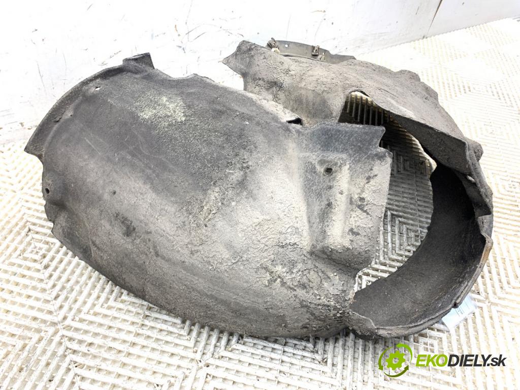 AUDI A4 B8 sedan 2008 118 kW 1.8 TFSI 1798 podblatník pravý přední část