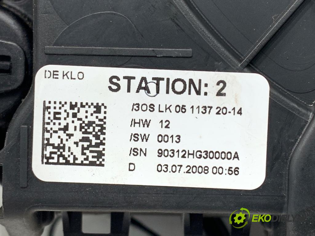 AUDI A4 B8 sedan 2008 118 kW 1.8 TFSI 1798 Prepínač kombinovaný 8K0953502D (Prepínacie páčky pod volantom)