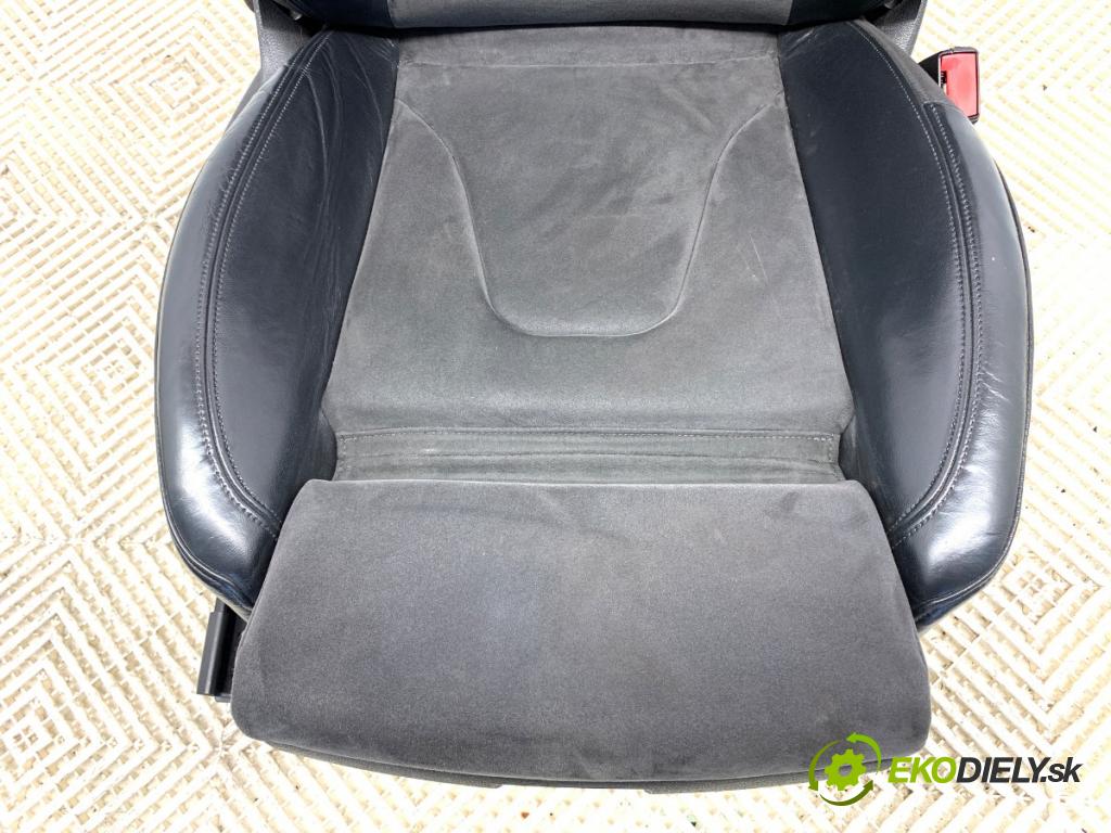 AUDI A4 B8 sedan 2008 118 kW 1.8 TFSI 1798 Sedadlo pravy predný