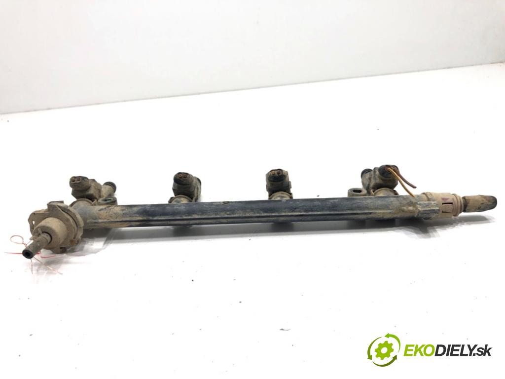 LAND ROVER FREELANDER I samochód terenowy zamknięty 2001 88 kW 1.8 i 16V 4x4 1796 Lišta vstrekovacia 0280155885 (Vstrekovacia lišta)