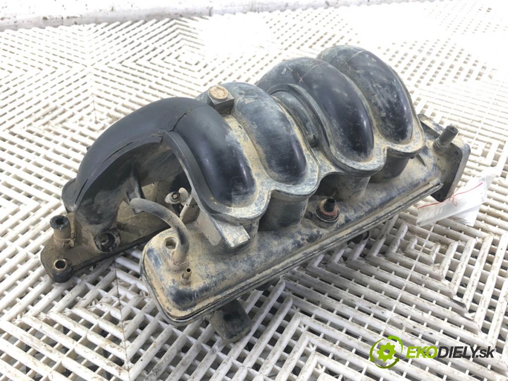 LAND ROVER FREELANDER I samochód terenowy zamknięty 2001 88 kW 1.8 i 16V 4x4 1796 Potrubie sacie, sanie  (Sacie potrubie)