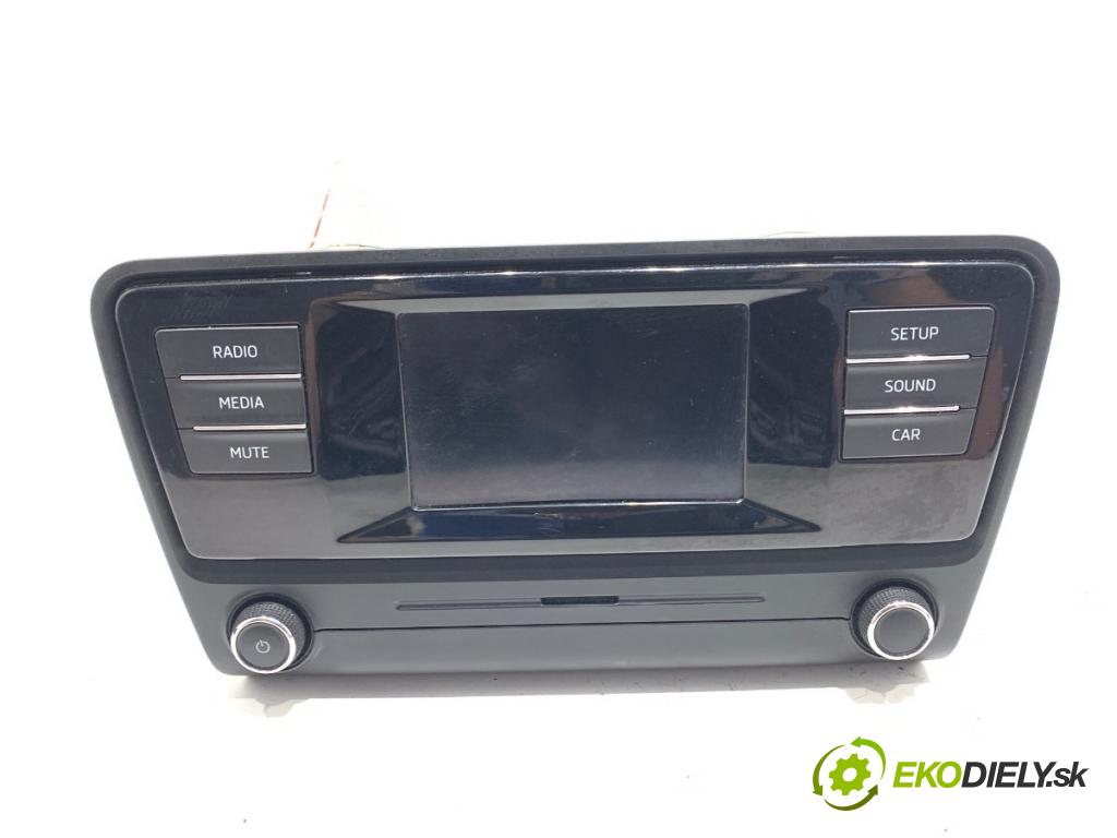SKODA OCTAVIA III liftback 2016 81 kW 1.6 TDI 1598 RADIO 5E0035867E (Audio zariadenie)