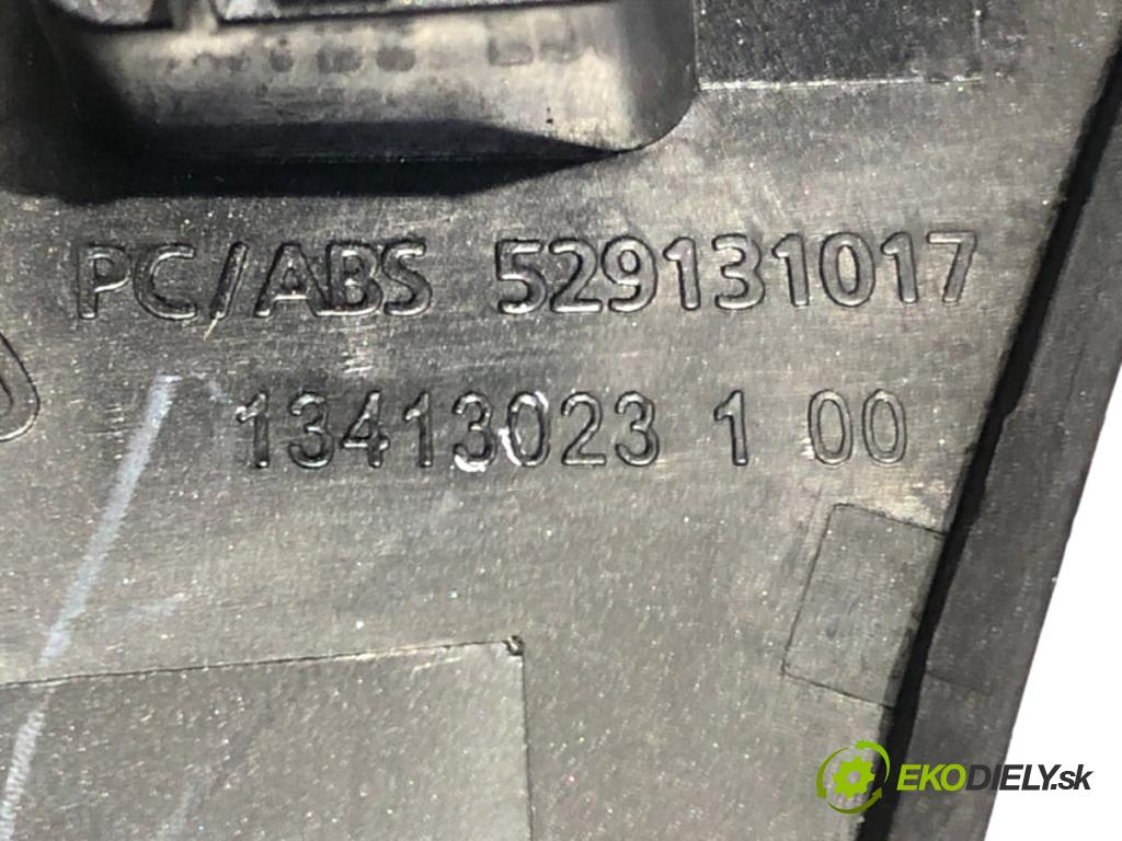 OPEL ASTRA K Kombi 2018 100 kW 1.6 CDTi (35) 1598 lišty kryt 39129554 13413015 (Lišta)