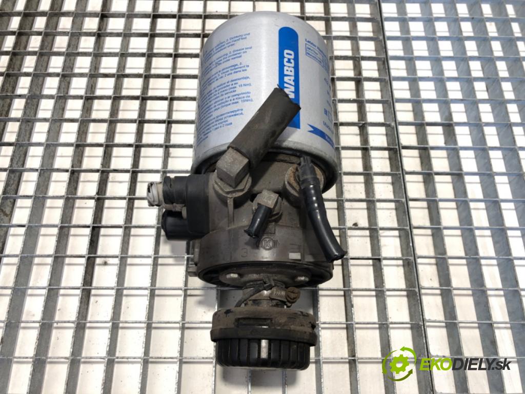 MAN TGX I Pojazd komunalny 2016 324 kW 18.440 324 kW [441 KM] olej napędowy 2012 - 2022 12419 Kondenzátor, susič vzduchu K017711 (Klimatizácia ostatné)