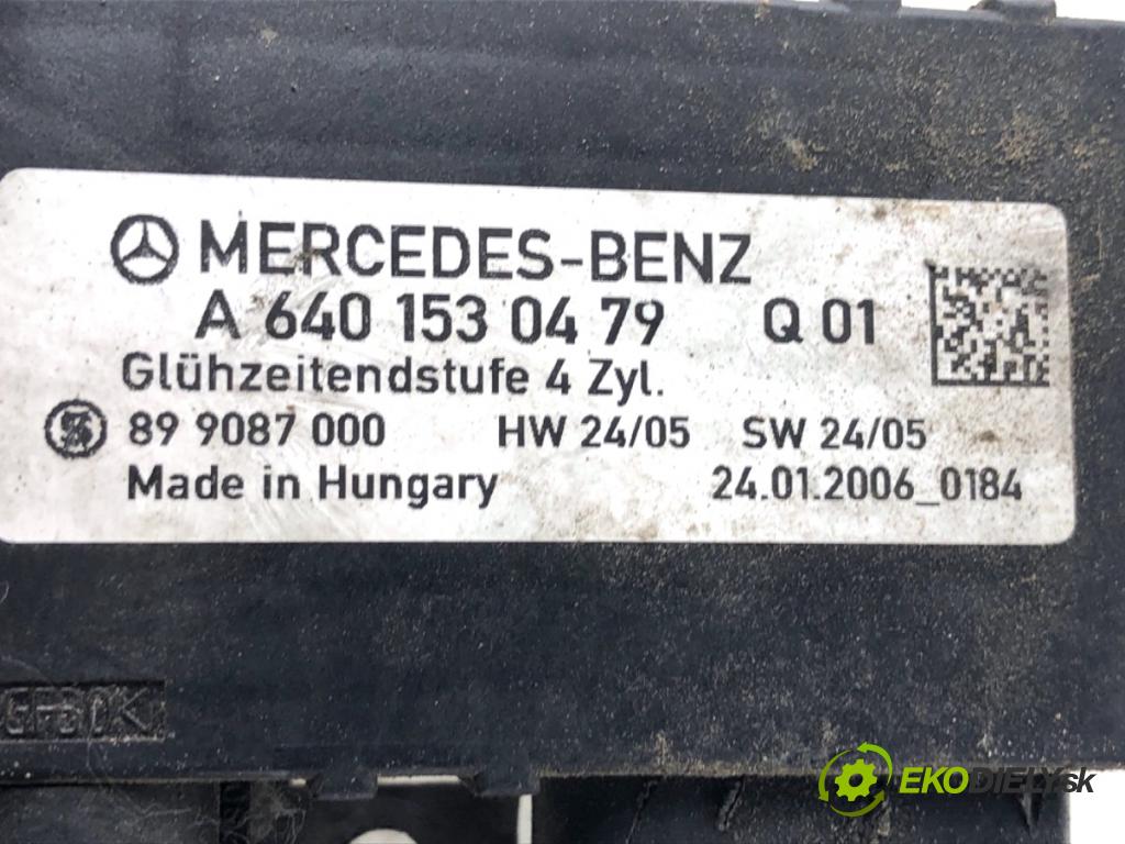 MERCEDES-BENZ W245 liftback 2006 80 kW B 180 CDI (245.207) 1991 relé sviečok žhavenia A6401530479 (Relé)