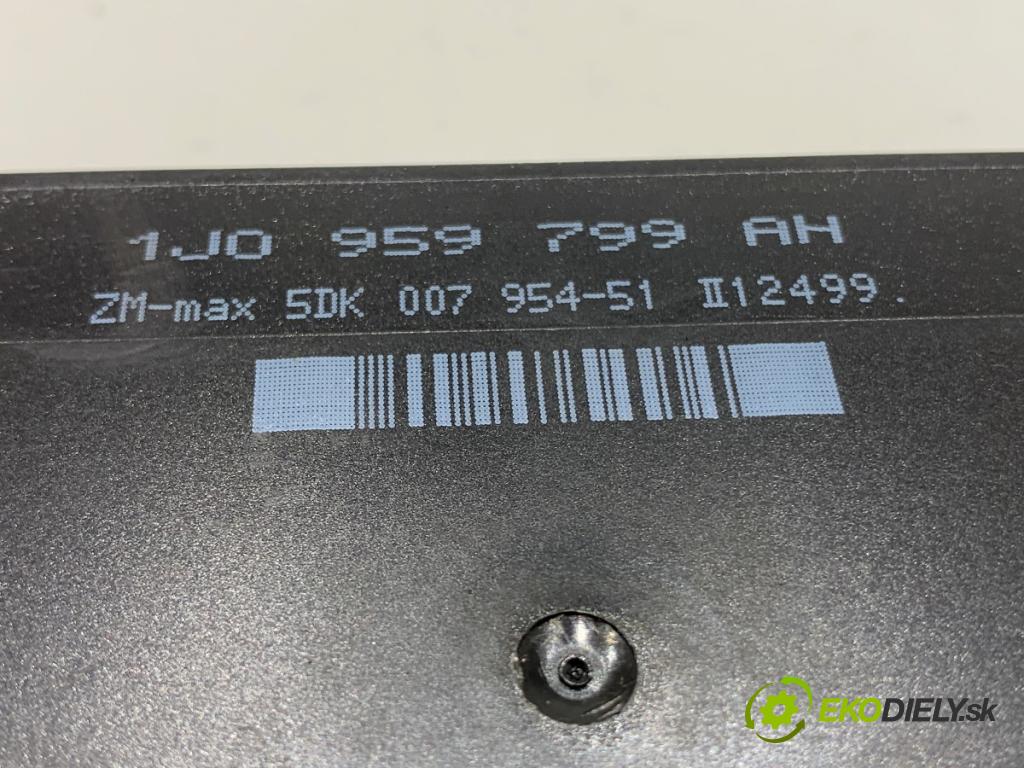 VW PASSAT B5 sedan 1999 85 kW 1.9 TDI 1896 Modul komfortu 1J0959799AH (Modul komfortu)
