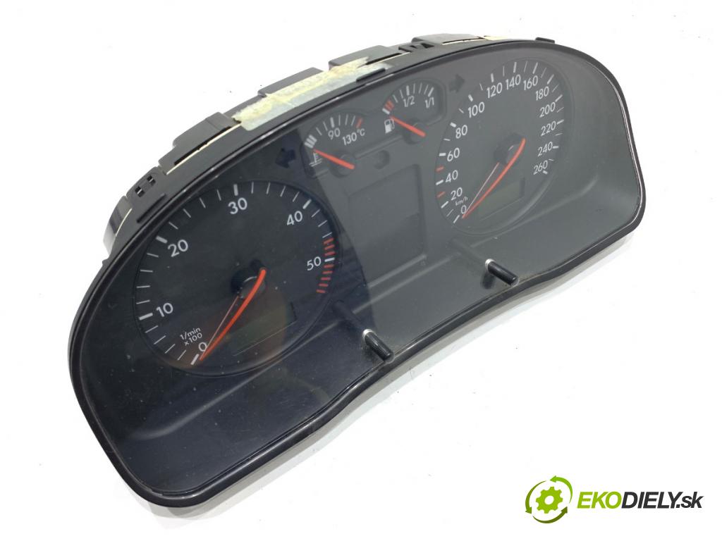 VW PASSAT B5 sedan 1999 85 kW 1.9 TDI 1896 Prístrojovka 3B0920822A (Prístrojová doska)