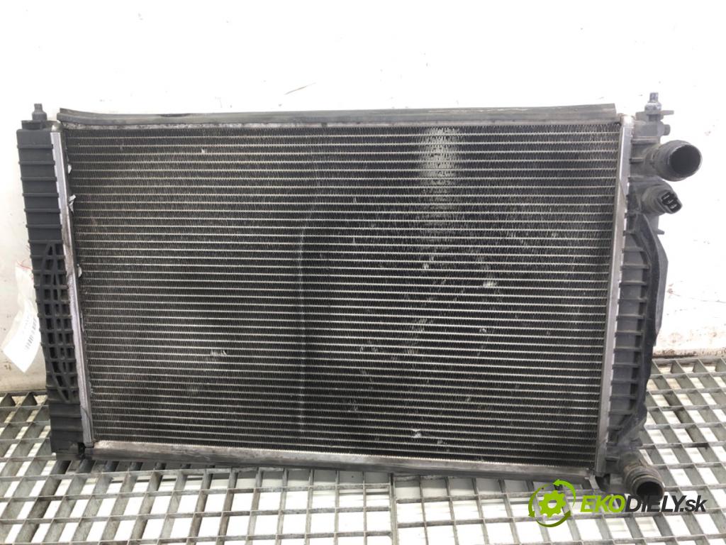 VW PASSAT B5 sedan 1999 85 kW 1.9 TDI 1896 chladič vody  (Chladiče vody)