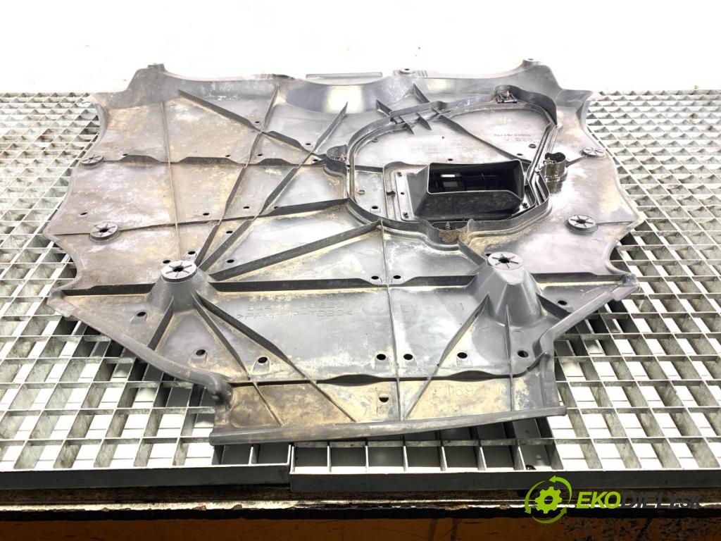 TOYOTA CAMRY sedan 2022 131 kW 2.5 Hybrid (AXVH71_) 2487 Clona pod Motor plastova 51447-33900