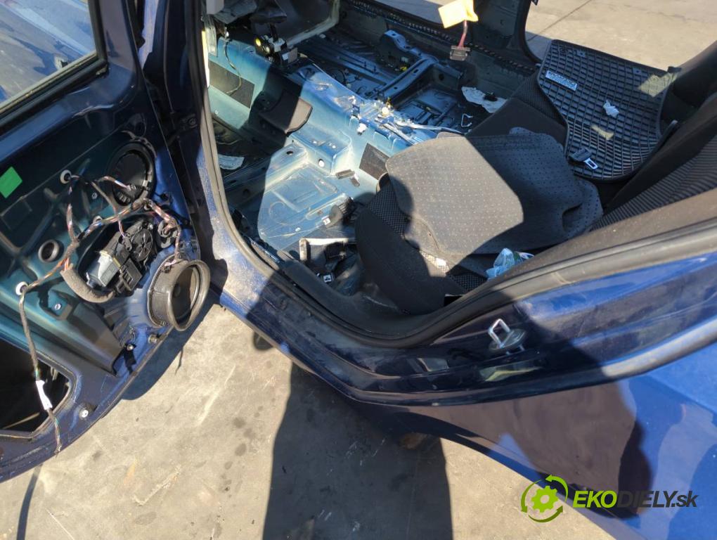 SKODA OCTAVIA III liftback 2016 81 kW 1.6 TDI 1598 KAROSERIA ČTVRŤÁK blatník zadní část levý pravý práh střecha PODŁUŻNICA levý pravý