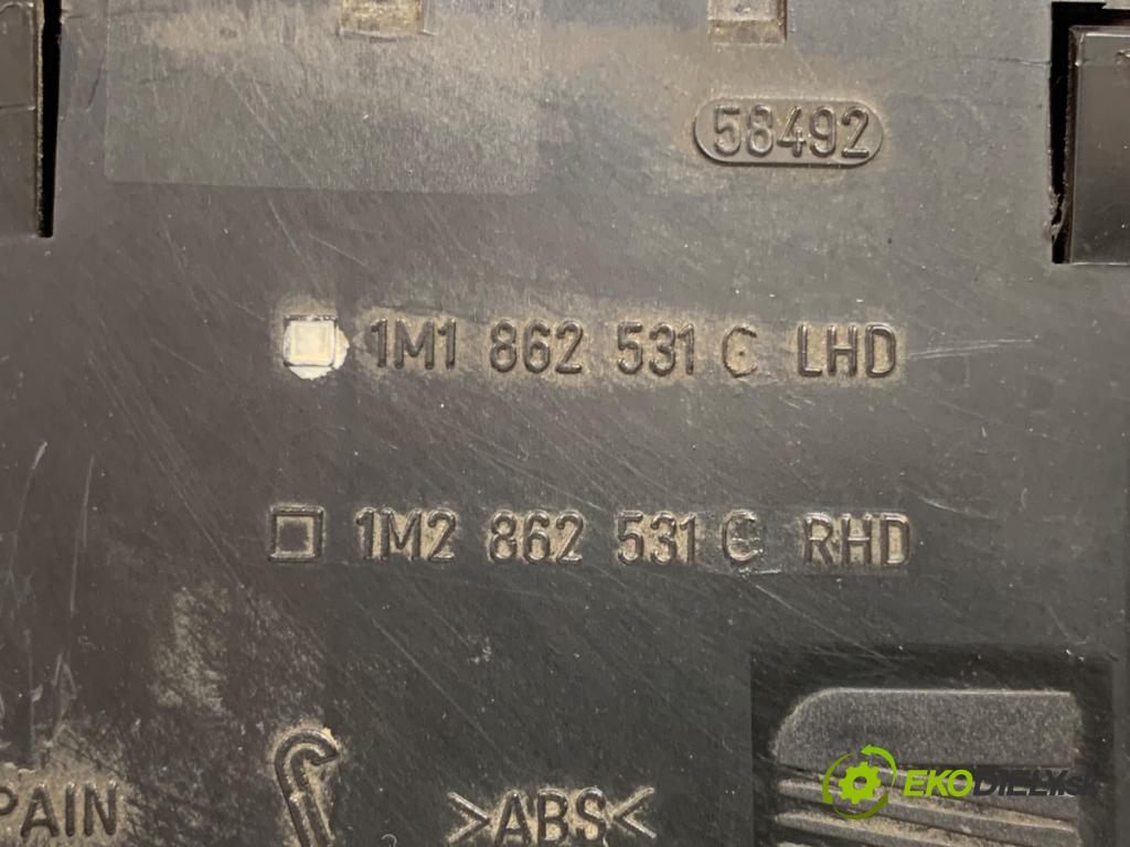 SEAT TOLEDO II sedan 2000 92 kW 1.8 20V 1781 Držiak na nápoje 1M1862531C (Držiak (úchyt) na nápoje)