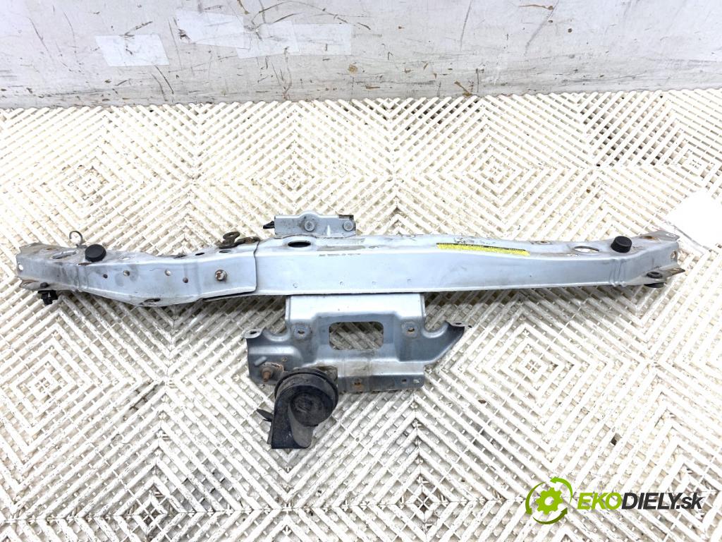 NISSAN MICRA K12 liftback 2003 48 kW 1.5 dCi 1461 výztuha horní  (Výztuhy)