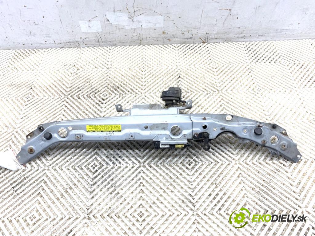 NISSAN MICRA K12 liftback 2003 48 kW 1.5 dCi 1461 výztuha horní  (Výztuhy)