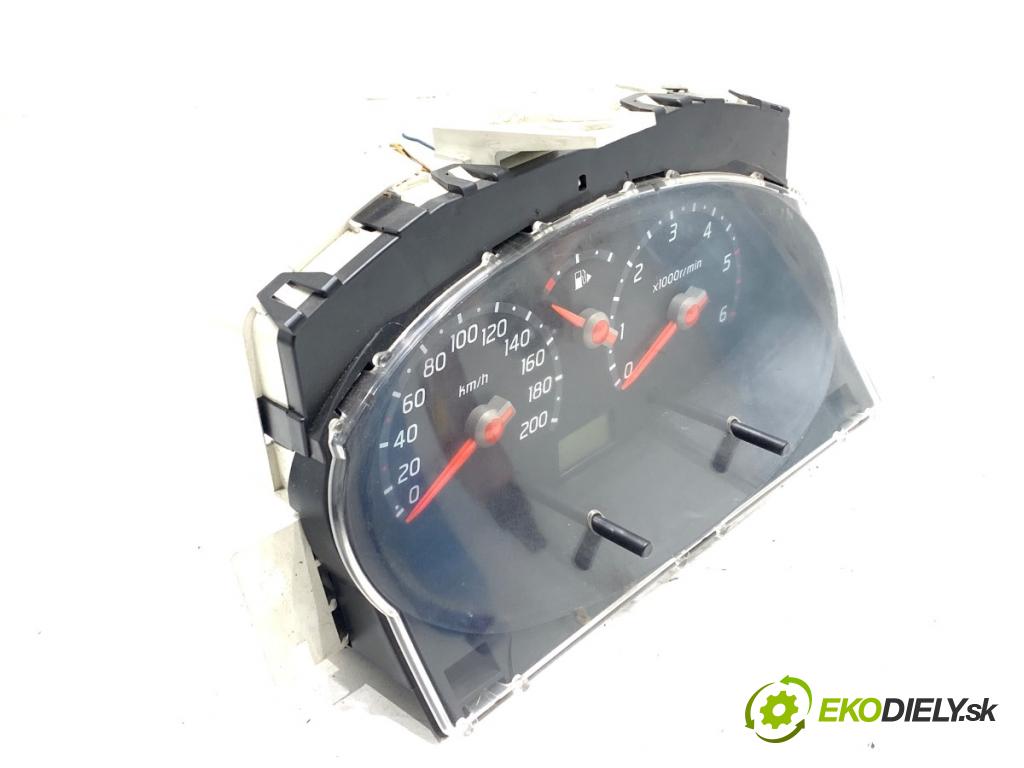 NISSAN MICRA K12 liftback 2003 48 kW 1.5 dCi 1461 Prístrojovka  (Prístrojová doska)