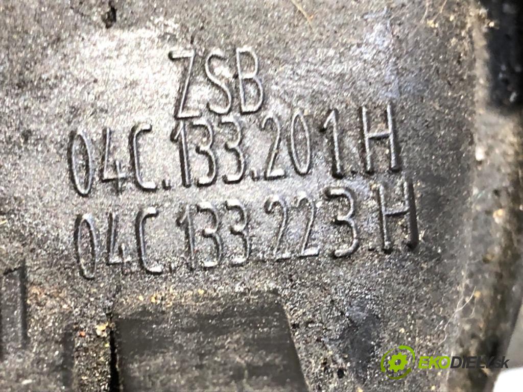 VW UP! liftback 2012 55 kW 1.0 999 potrubí sání 04C133201H (Sací potrubí)